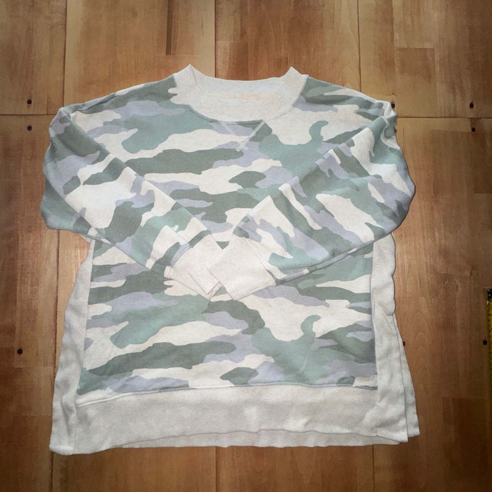 Aerie Womens Oversized Camo Sweatshirt Green Grey Camouflage Side Slit Large